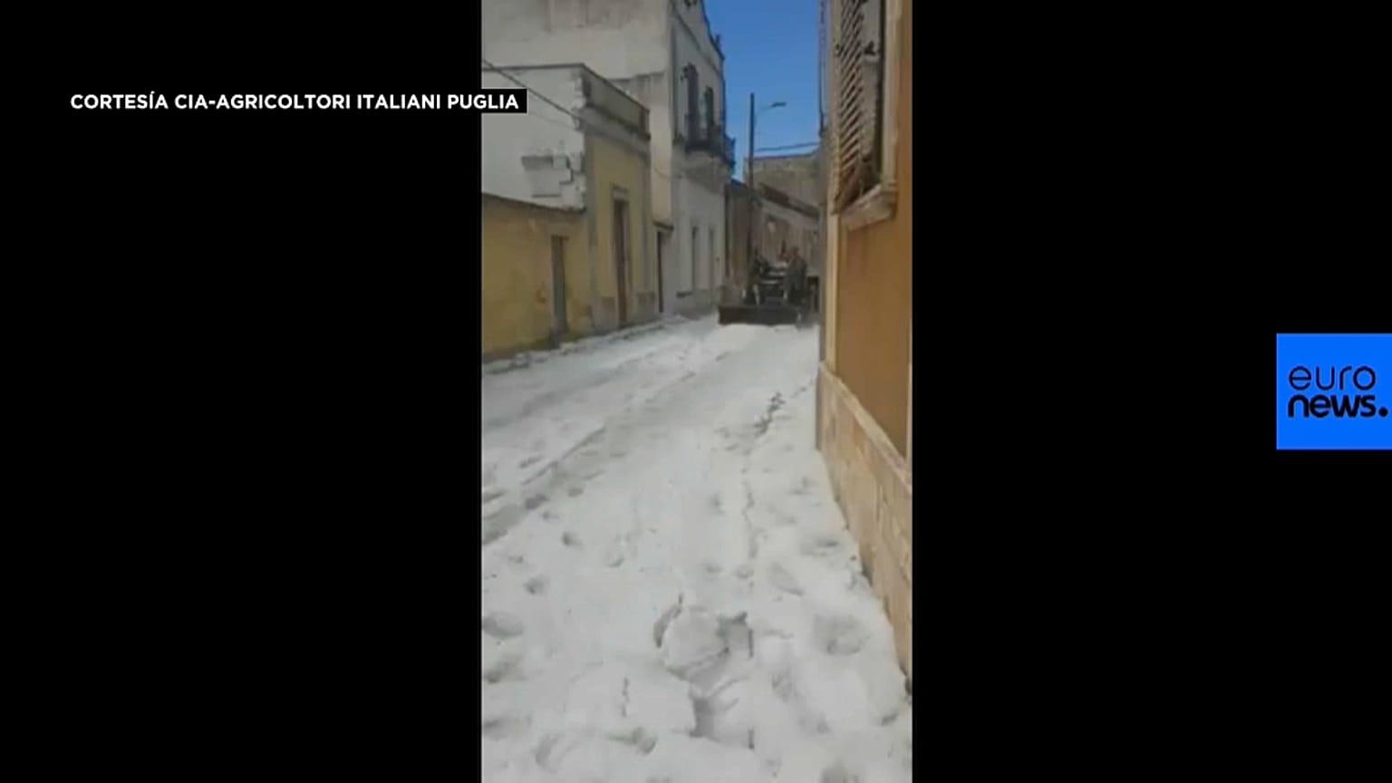 VÍDEO: Impresionante granizada en el sur de Italia alerta a los agricultores