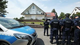 Lelőttek egy német politikust