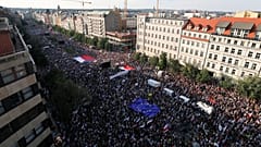100 000 manifestants réclament la démission du Premier ministre tchèque 