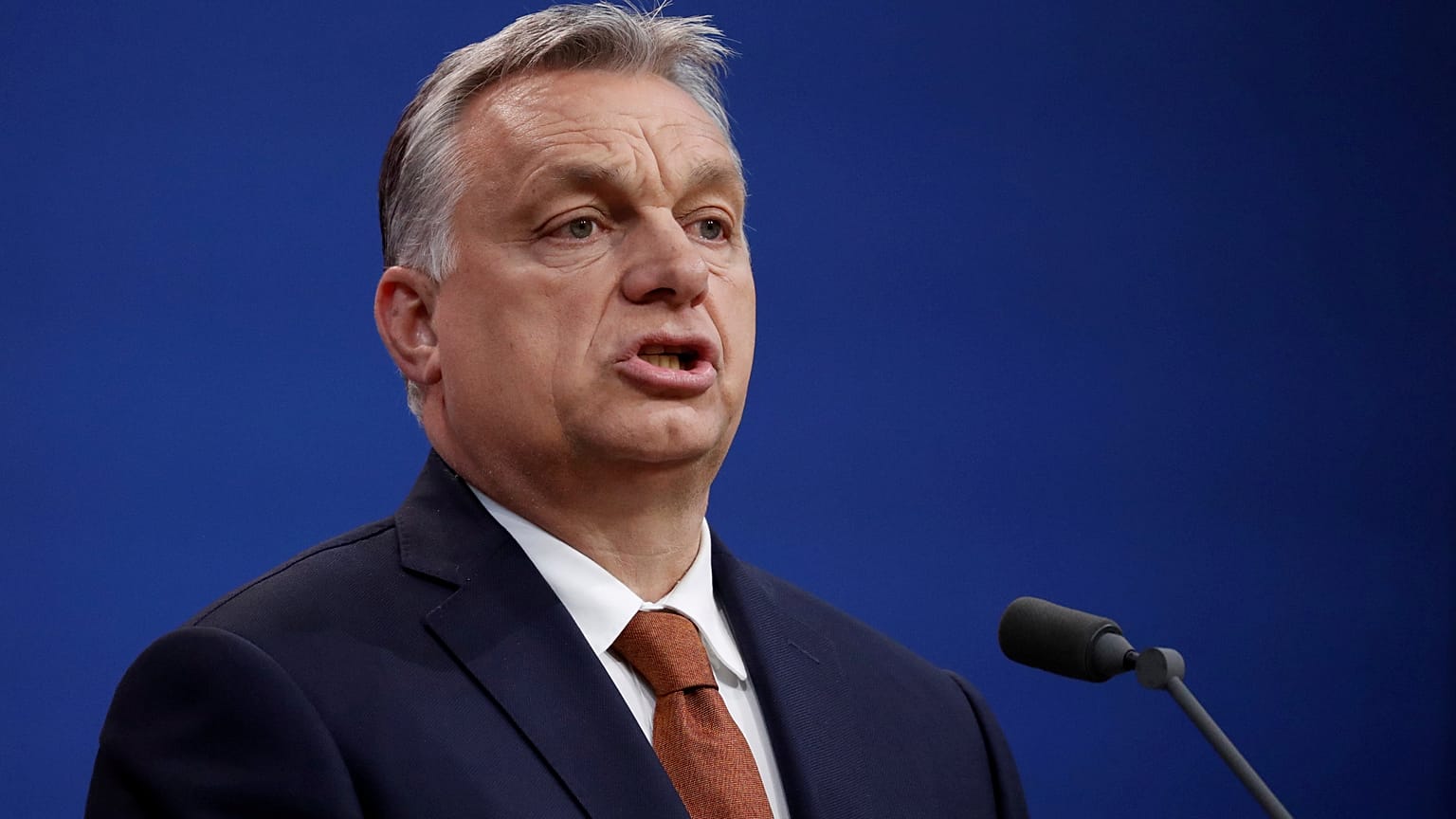 Fidesz, do nacionalista húngaro Orbán, quer ficar no PPE