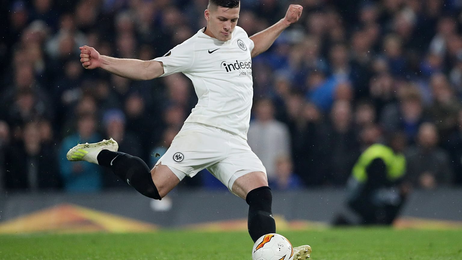 Torjäger Jovic wechselt von Eintracht Frankfurt zu Real Madrid