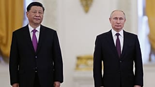 Rusia y China quieren que la situación en Venezuela se estabilice