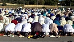 Los musulmanes celebran el fin del Ramadán en España