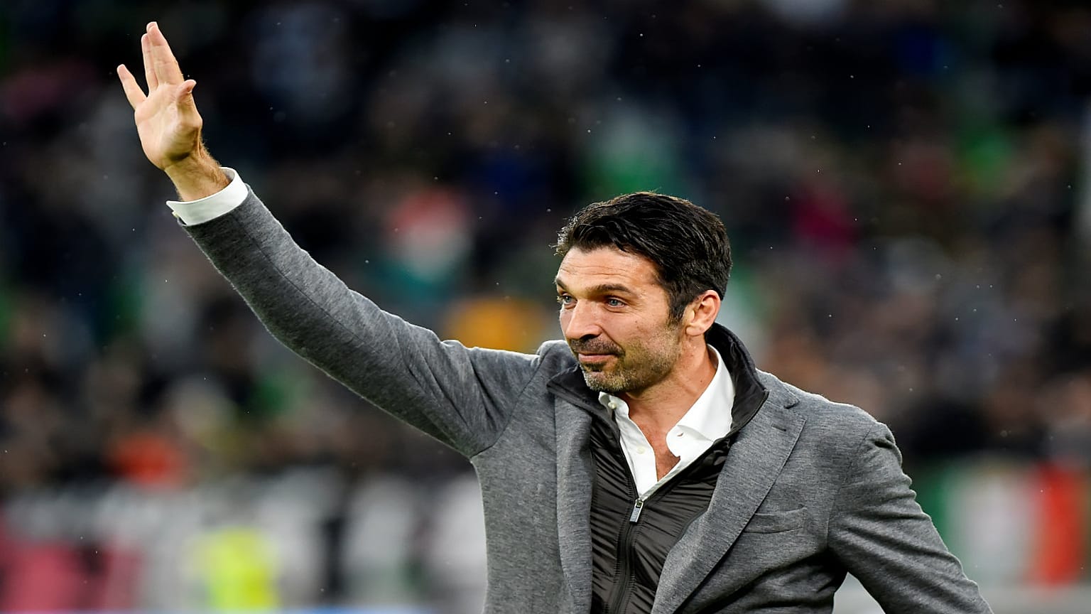 Paris'ten bir efsane geçti: Buffon, PSG'den ayrılıyor