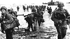 U.S. reinforcements land on Omaha beach near Vierville sur Mer, France.