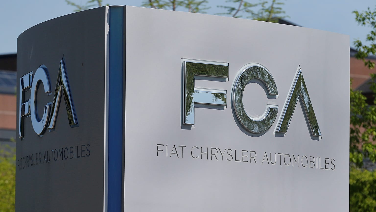 Mégsem egyesül a Fiat és a Renault