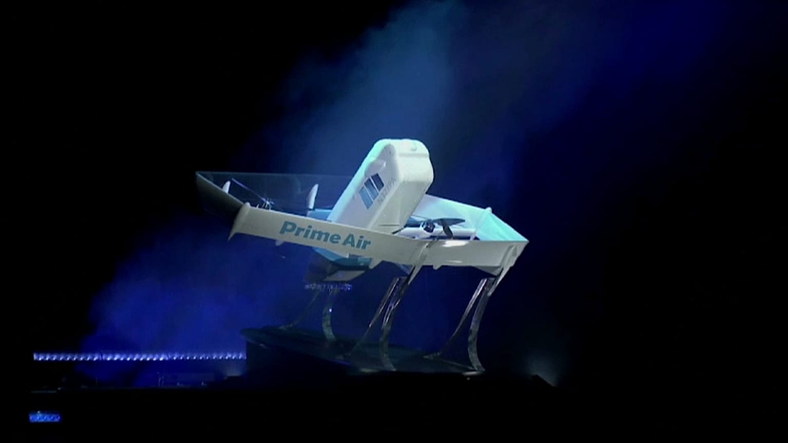 Amazon presenta il nuovo drone per le consegne