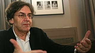 حمله فیلسوف فرانسوی به فوتبال زنان: حتما بعدش باید راگبی و بوکس زنان را تماشا کنم