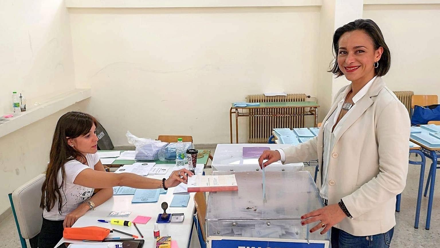 Υποστηρικτής του Σαλβίνι επιτέθηκε στην υποψήφια ευρωβουλευτή του ΣΥΡΙΖΑ, Όλγα Νάσση