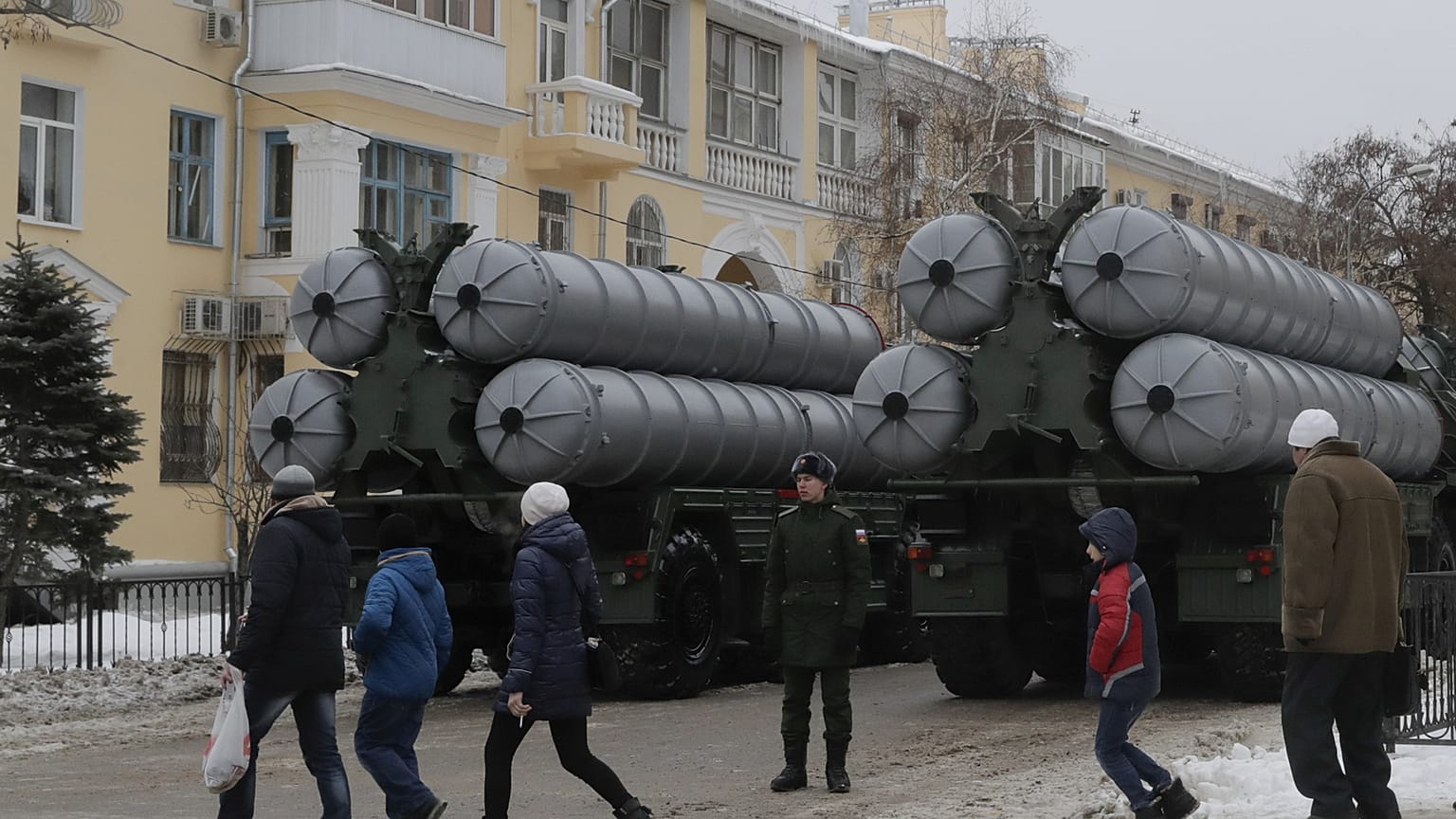 Rusya: Türk askerlerinin eğitimi bitti, S-400'ler iki ay içinde Türkiye'de