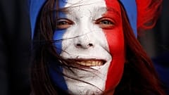 EGY FRANCIA SZURKOLÓ