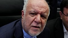 وزير النفط الإيراني بيجن زنغنه 