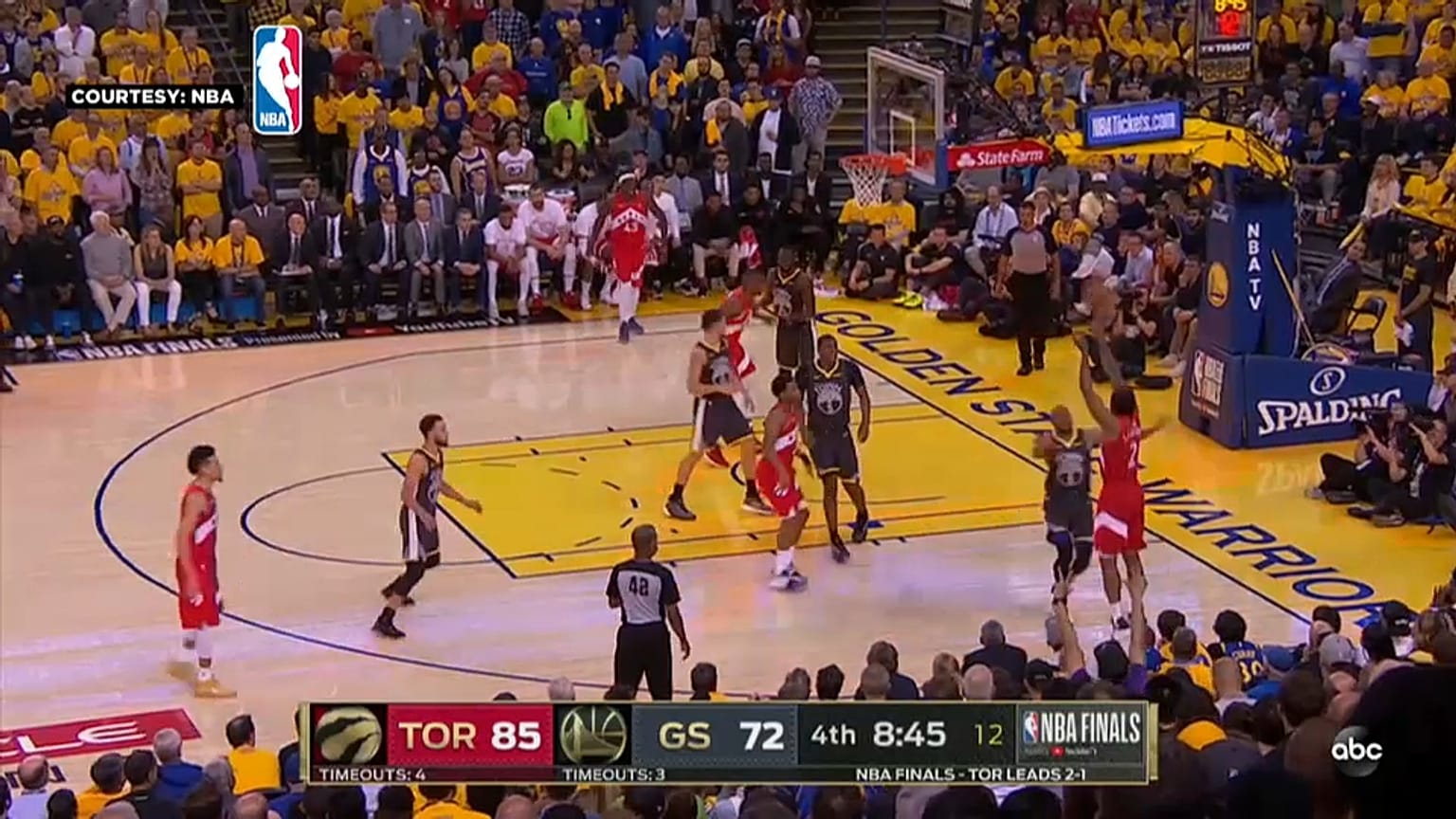 Finali NBA: I Toronto Raptors travolgono i Golden State Warriors