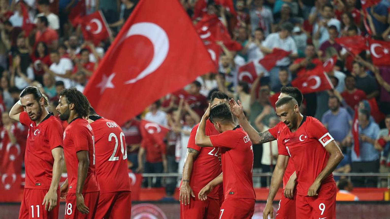 Türkiye A Milli Futbol Takımı grup liderliği için Dünya Şampiyonu Fransa ile karşılaşıyor