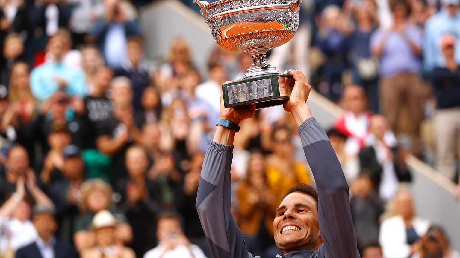 Nadal torna-se imperador em Roland Garros