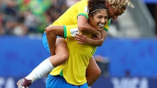 FIFA Kadınlar Dünya Kupası: Brezilyalı Cristiane bir maçta üç gol atan en yaşlı futbolcu oldu