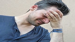 دراسة: إصابات الدماغ الخفيفة تؤدي لمشاكل جسدية ونفسية وإدراكية دائمة