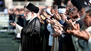 المرشد الاعلى للجمهوري الإسلامية في إيران علي خامنئي يوم عيد الفطر