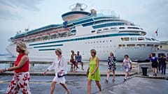 Le navi da crociera di una sola compagnia inquinano 10 volte più di tutte le auto in Europa