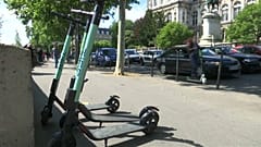Un utilisateur de trottinette électrique décède après avoir percuté un camion