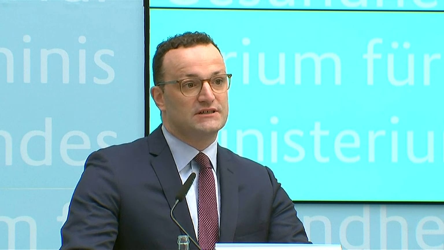 Spahn will Verbot von Konversionstherapien für Homosexuelle 