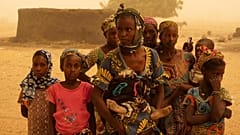 Mali'de 100 kişinin hayatını kaybettiği etnik saldırıda 24 çocuk sırtından vurularak öldürüldü