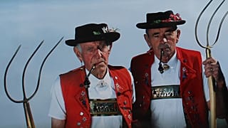 Schweizerinnen streiken für „mehr Zeit, mehr Geld, mehr Respekt"