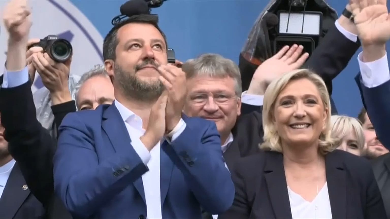 Marine Le Pen to unveil new far-right alliance in European Parliament