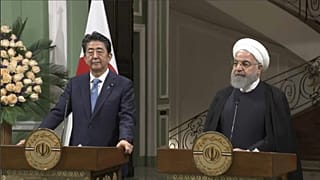 Shinzo Abe a Rouhani: "Giappone farà di tutto per alleviare le tensioni tra Iran e USA"