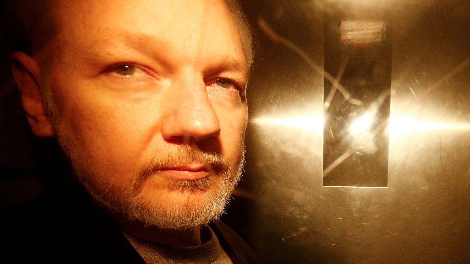 İngiltere İçişleri Bakanı: Assange'ın ABD'ye iade kararını onayladım