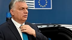 Népszava: Orbán a néppárti "bölcsek tanácsával" levelezik 