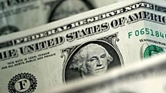تنش در خاورمیانه؛ قیمت دلار افزایش یافت 