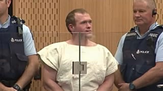 Verteidigung von Christchurch-Attentäter plädiert auf "nicht schuldig"