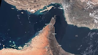 Mosaico de imágenes satélite