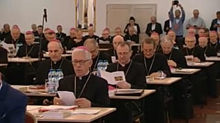 A lengyel alsóház megszavazta a pedofília büntethetőségének szigorítását