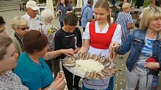 Herring things: Russian town goes all fishy to toast its founding