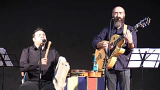 Luis y Paulo, miembros del grupo 'Músicas da Raya' 