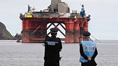 ‘Climate of urgency’: Tensions rising amid Greenpeace's BP protests 