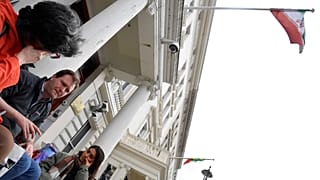 Назанин Загари-Рэтклифф начала новую голодовку