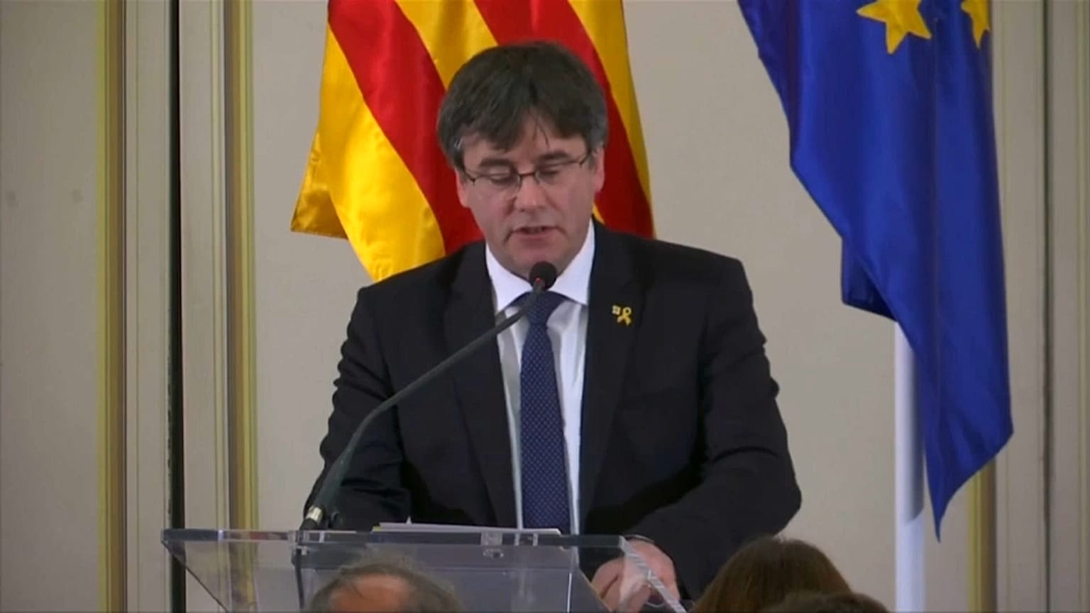 Former Catalan President must visit Madrid, and risk arrest, to activate MEP status