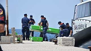 Bodrum açıklarında göçmen teknesi battı: 12 kişinin cesedine ulaşıldı