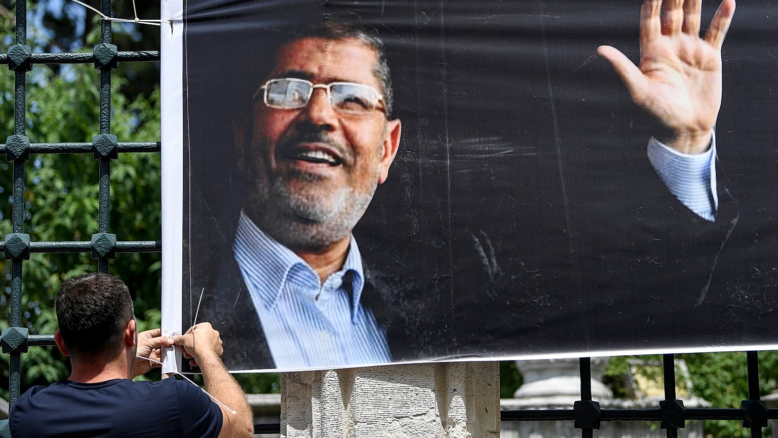 ماذا قال منافسو مرسي في انتخابات رئاسة مصر 2012 عن رحيله؟
