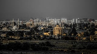Οι Τουρκοκύπριοι «ανοίγουν» την περίκλειστη πόλη της Αμμοχώστου 