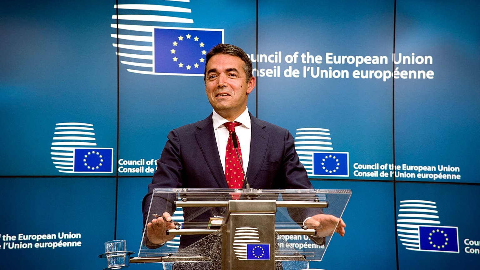 Η Β.Μακεδονία ζητά το πράσινο φως από την γερμανική βουλή