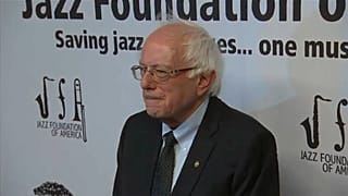 Sanders risponde a Trump: "Sei un razzista, sessista e xenofobo"