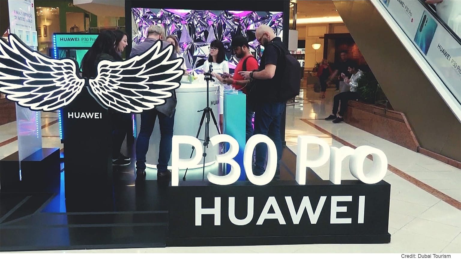Le difficoltà di Huawei, Expo 2020 e il crowdfunding in Africa