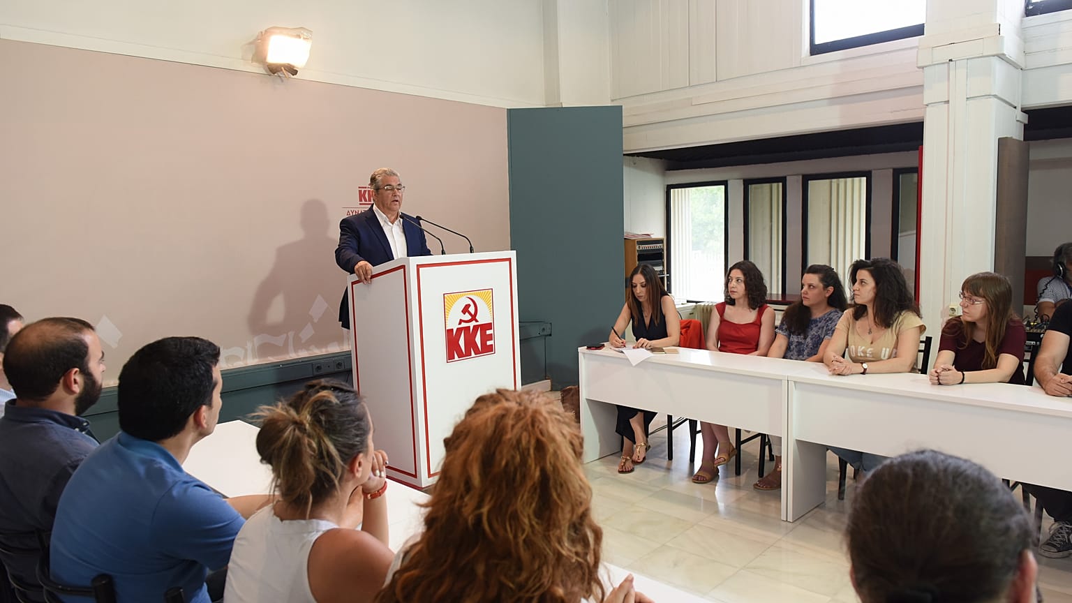 Ο Δημήτρης Κουτσούμπας ανακοινώνει το ψηφοδέλτιο του ΚΚΕ