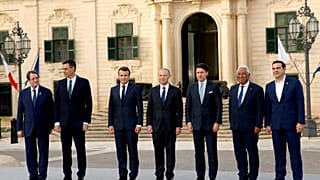 Comienza la cumbre de la Unión Europea que decantará los nuevos liderazgos del bloque