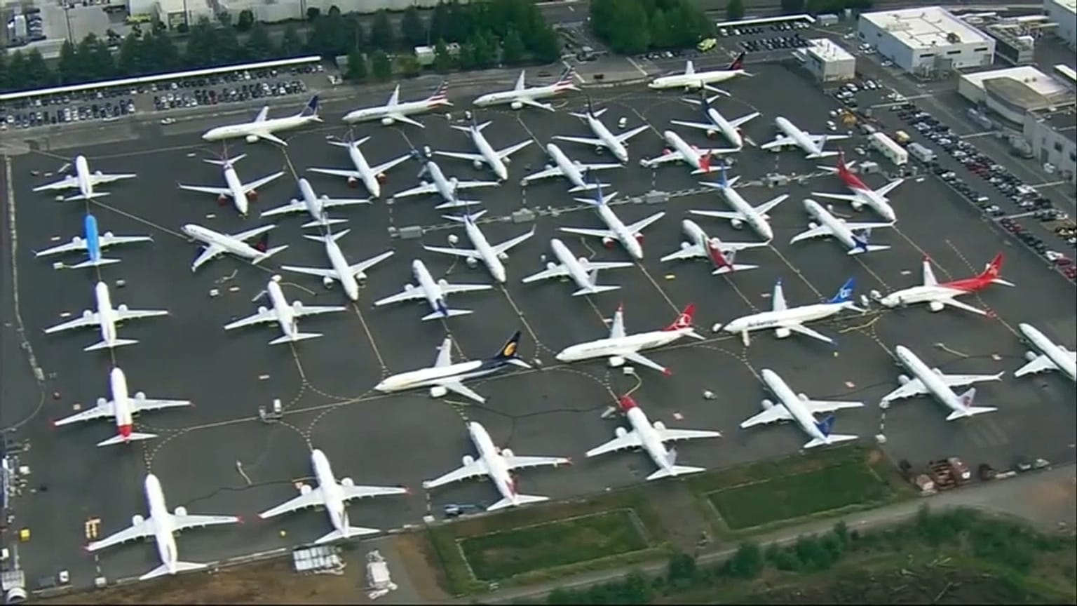Airbus risponde a Boeing con commesse da 160 aerei in due giorni