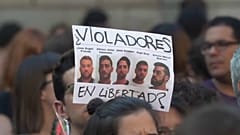 La Manada vuelve a prisión tras la condena a 15 años por violación